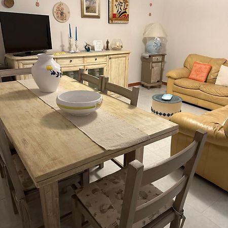 Comfort House Apartment Olbia Exterior photo